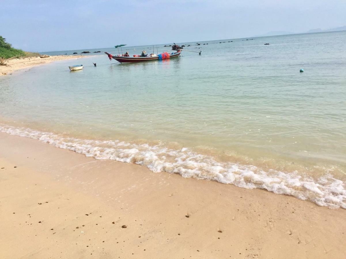 Koh Phaluai Beach Bangalow Ban Ko Nok Taphao Esterno foto